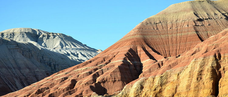 Trip To The Altyn Emel National Nature Park