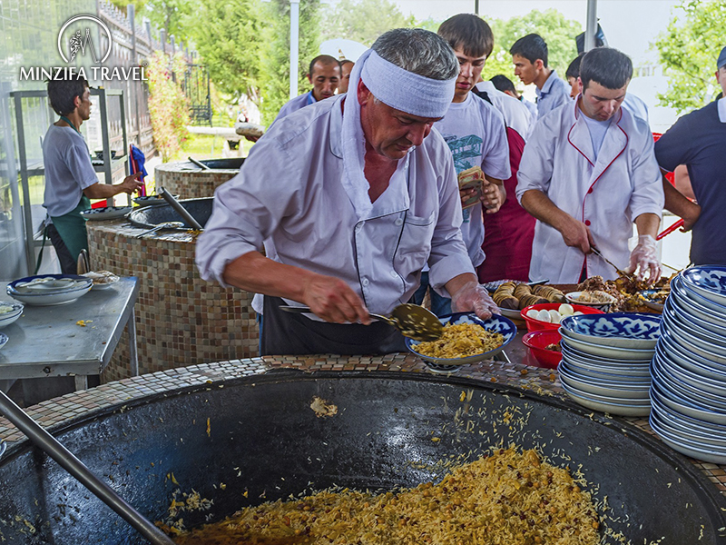 Morning pilaf is one of the old and obligatory Uzbek rituals